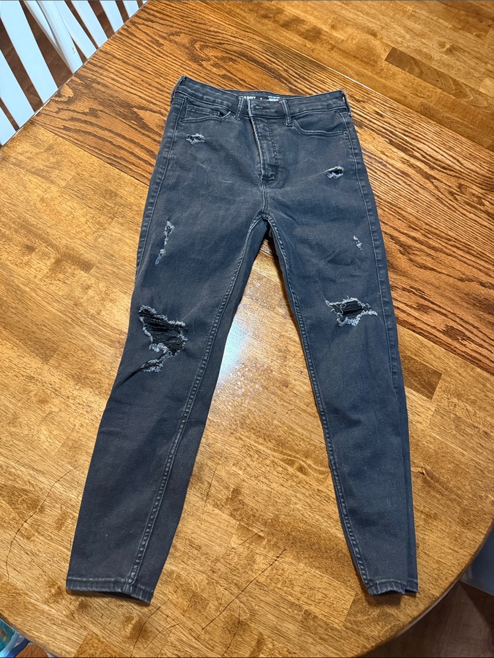 Old Navy Extra High Rise Rockstar Super Skinny Jeans